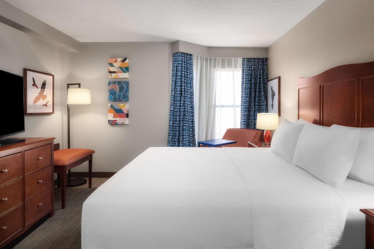 Hampton Inn&suites El Paso-airport
