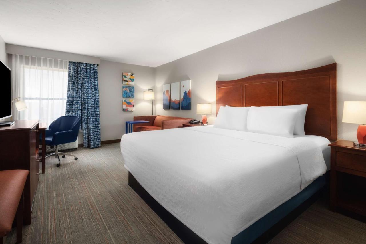 Hampton Inn&suites El Paso-airport 3* El Paso