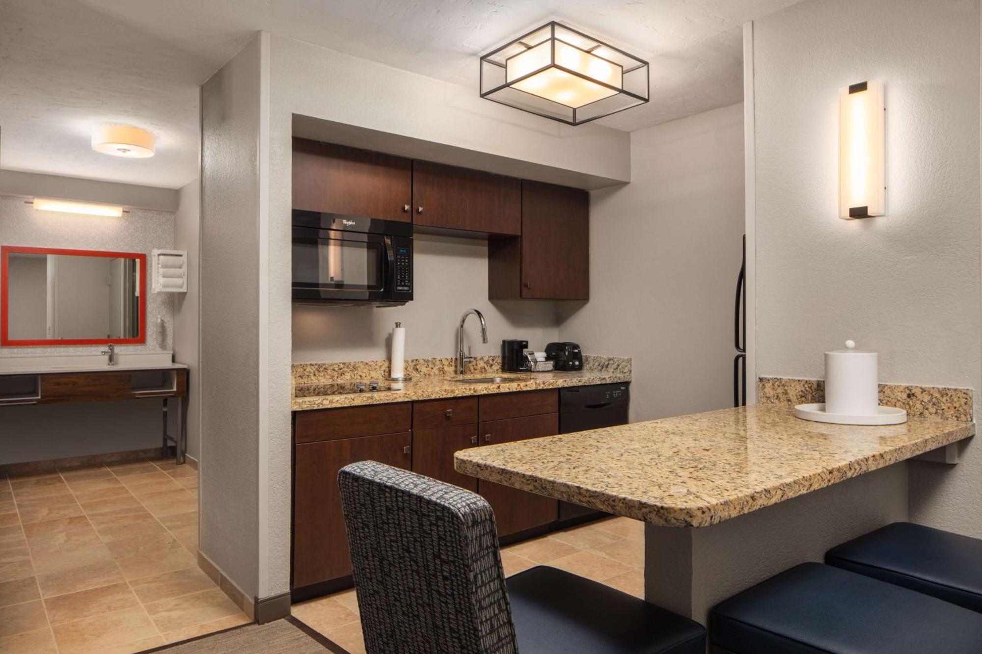 Hampton Inn&suites El Paso-airport